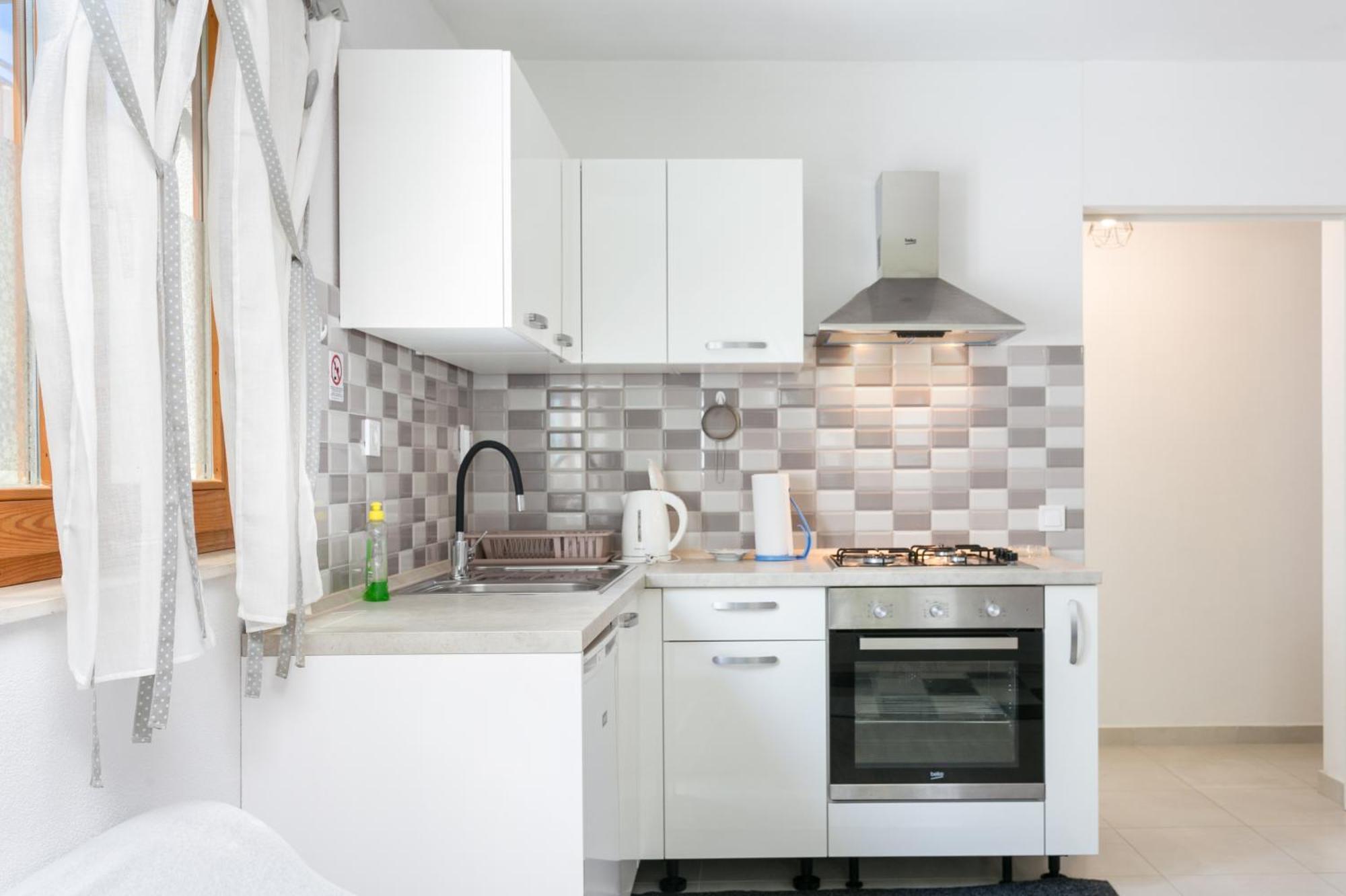 Apartments With A Parking Space Podstrana, Split - 17586 Room photo